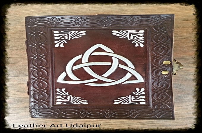 Art Leather Journal : Celtic Knot Leather Journal