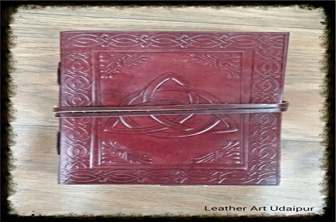 Leather Journal : Celtic Knot Leather Journal
