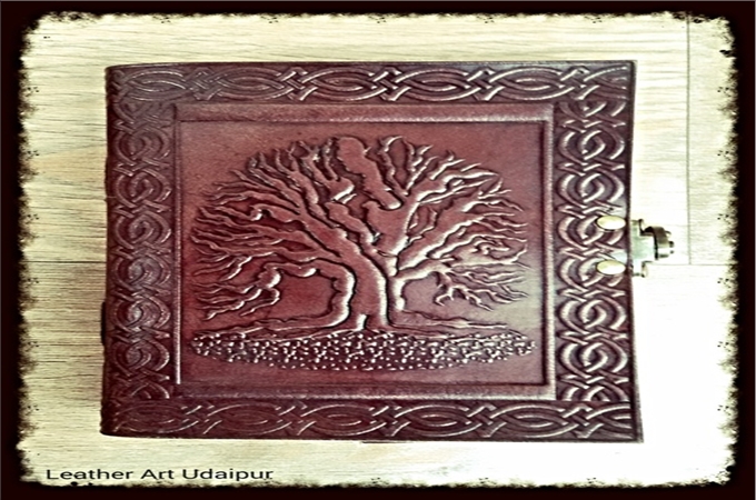 Leather Journal : Tree of Life Leather Journal with C Lock 