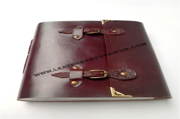 Art Leather Journal : Two Buckle Leather Journal
