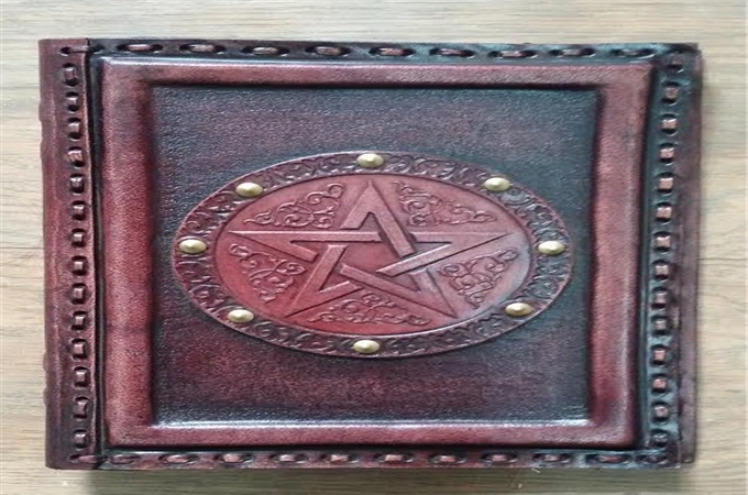 Art Leather Journal : Pentagram leather journal