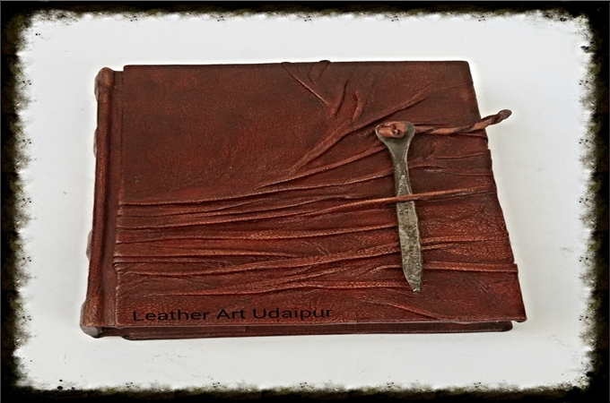 Art Leather Journal : antic lock leather journal